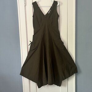 Hanna for La Journee parachute midi dress olive green size 2 = size 6 to 8